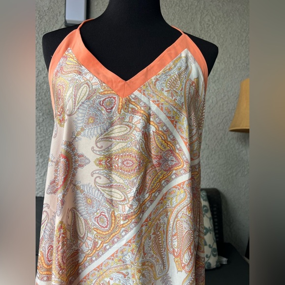 Forever 21 Women's Satin Ornate Print
Trapeze Dress in Cream Large - Picture 3 of 5